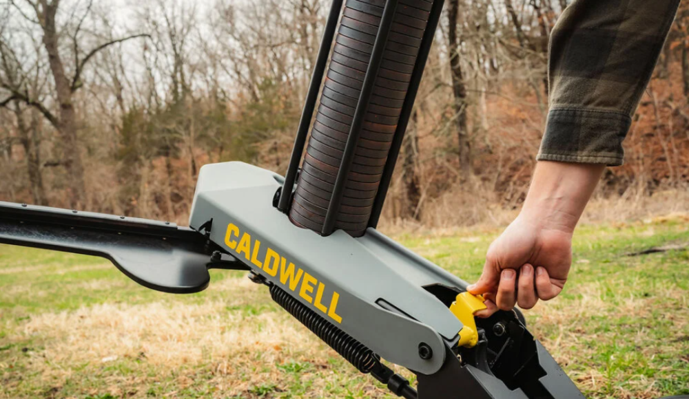 Caldwell Claymore Target Thrower & E-Max Pro Muff Bundle - Image 8